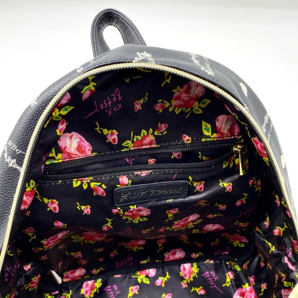 💕SALE💕 Betsey Johnson Floral Tassel Backpack - Picture 7 of 9